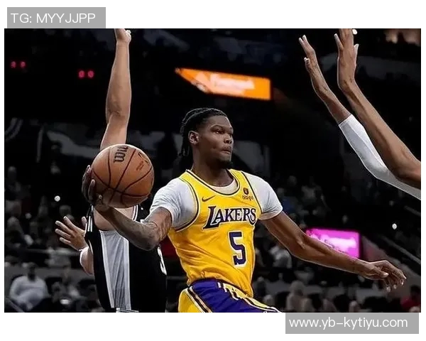 特纳回应步行者调侃砍下14分10篮板展现实力 特纳回应步行者调侃砍下14分10篮板展现实力