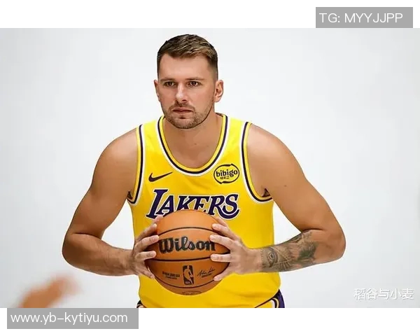 雷迪克谈东契奇的比赛风格:允许他自由发挥享受篮球乐趣 雷迪克谈东契奇的比赛风格:允许他自由发挥享受篮球乐趣